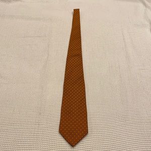 Brooks Brothers MAKERS men’s tie.